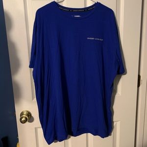 Under Armour shirt!